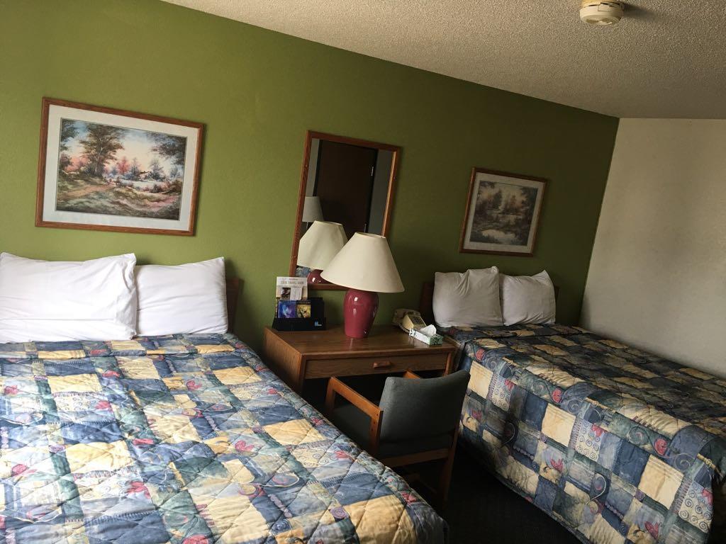 Prairie Rose Inn Edgeley Экстерьер фото